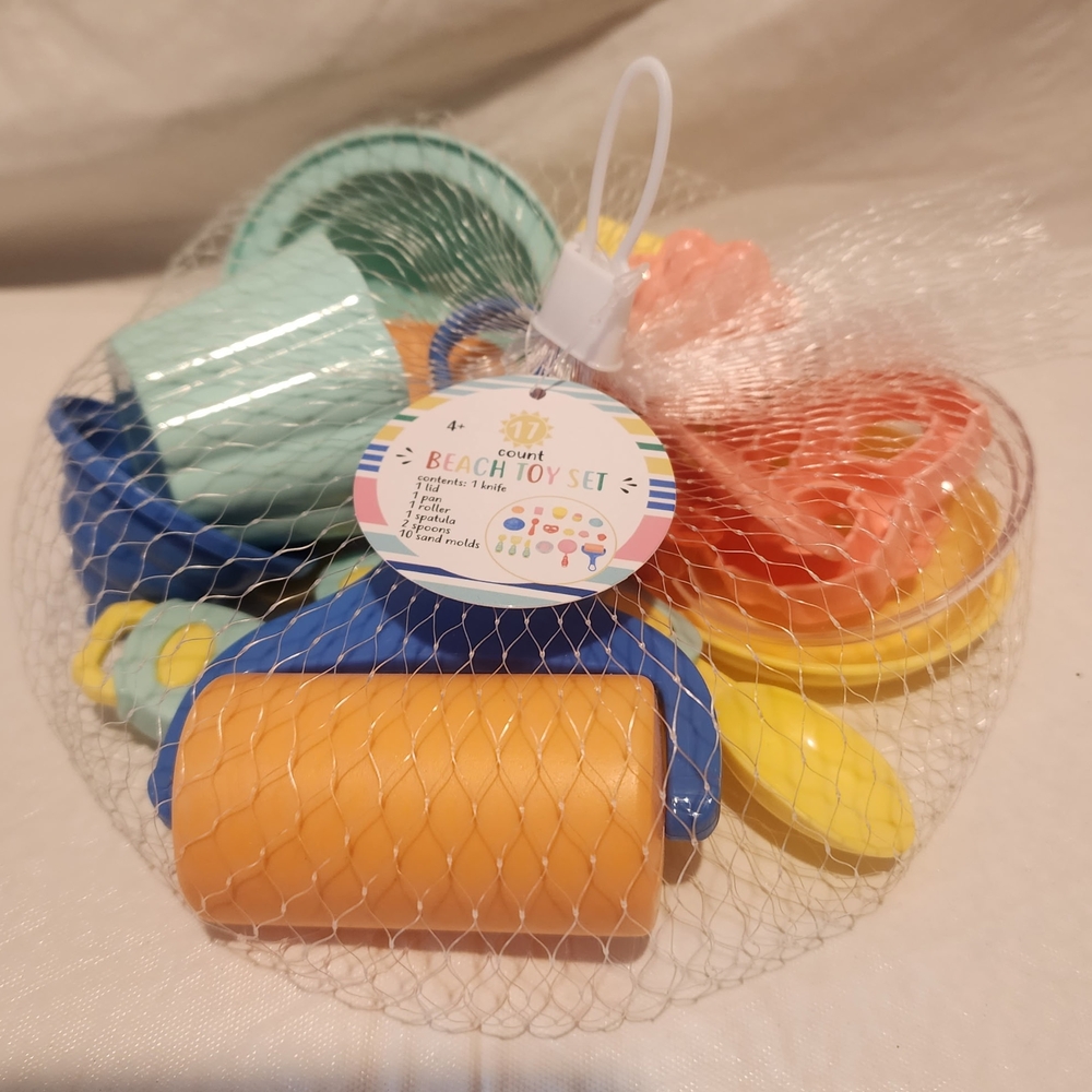 Vibrant Beach Toy Set for Kids